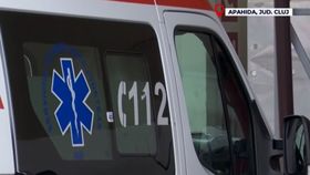 La doar 15 ani, un elev a ajuns de urgență la spital! Adolescentul ar fi leșinat din cauza băuturilor energizante și a nicotinei